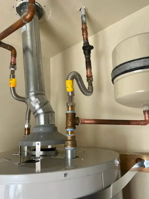 Water heater installation and plumbing repair in Elizabethtown